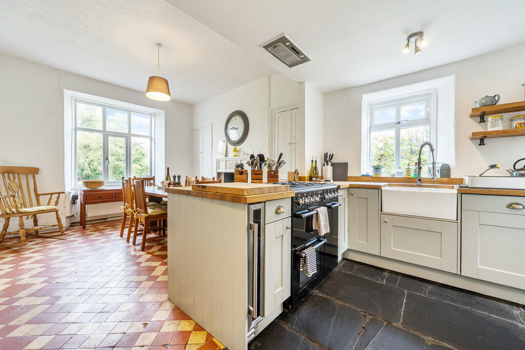 Kitchen/Dining Ro...