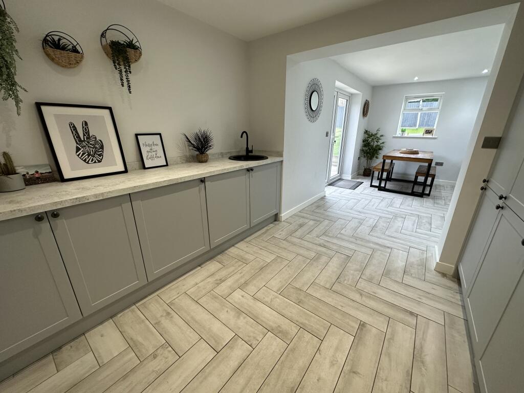 Photo 14-11-2024, 13 00 25