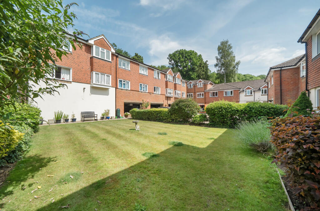 1313962-8-6851a50...