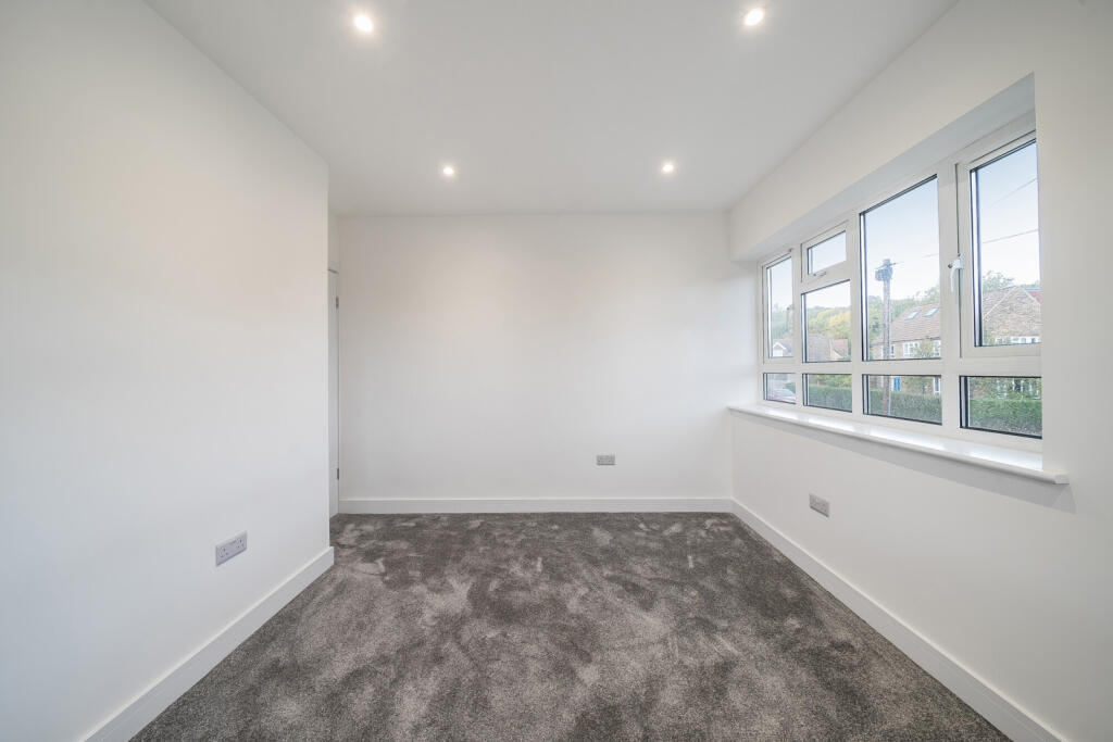 1372080-14-68f79a...