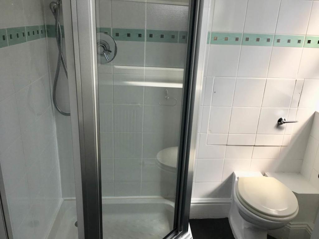 Ensuite.jpg