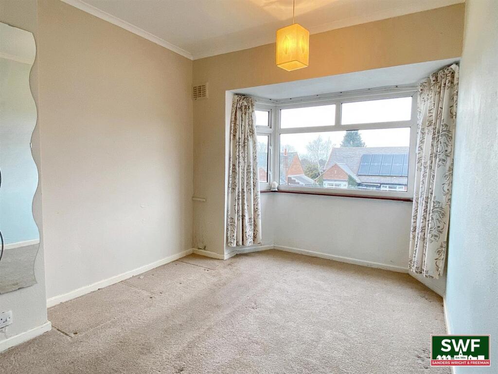 Bedroom1.jpg