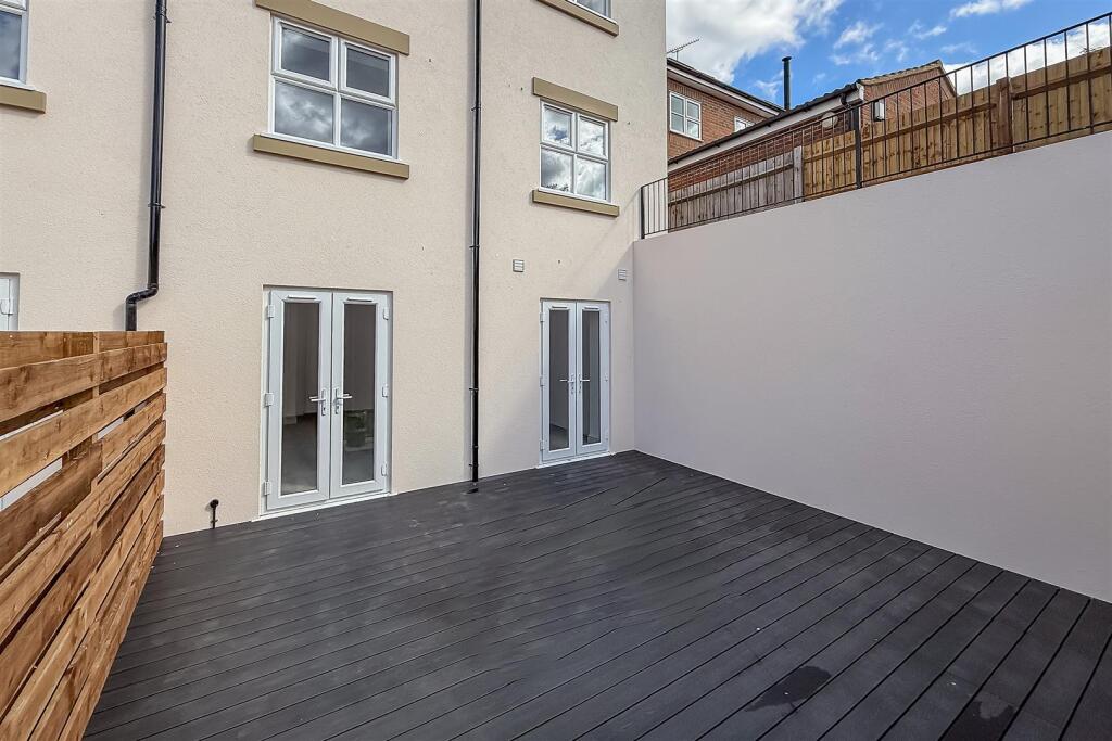 382HatfieldRoad-54.jpg