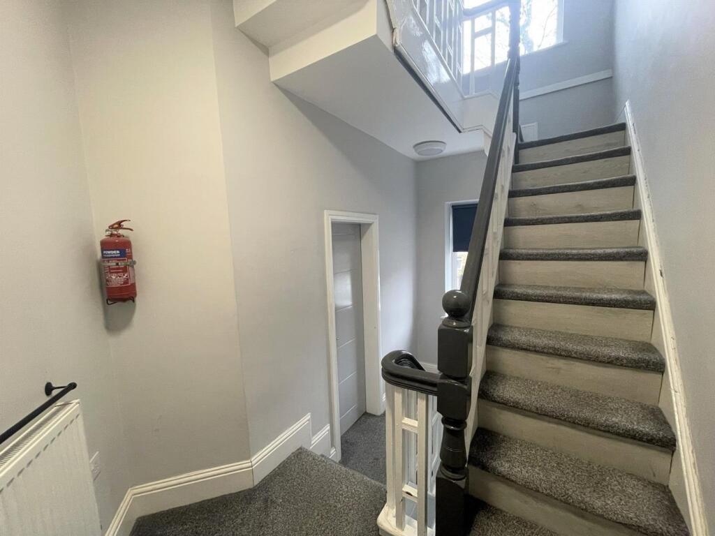 65bfr.Stairs.jpg