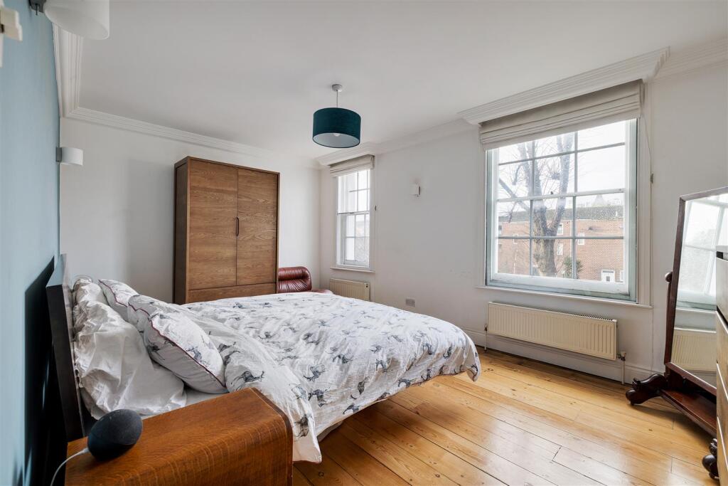 Queensbridge Road E8