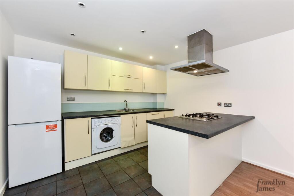 Franklin House (7).JPG