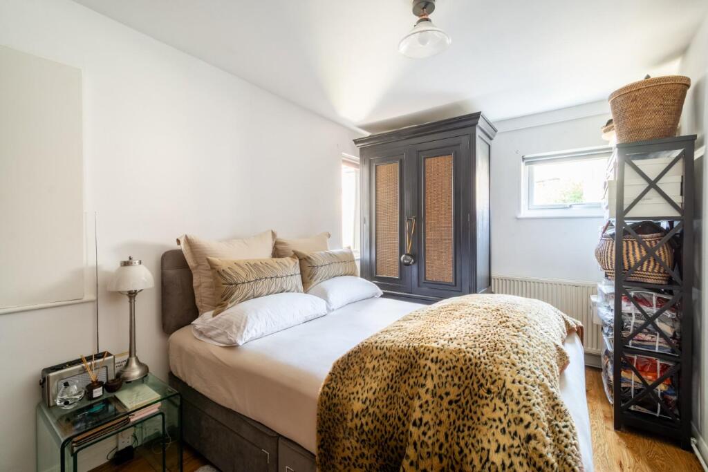 27a Brunswick Street BA1 6PQ-14.jpg