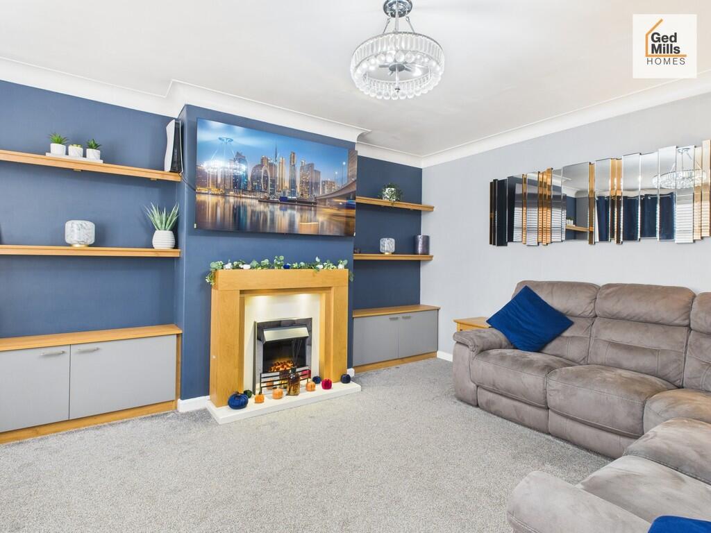 CAM04261G0-PR0105...