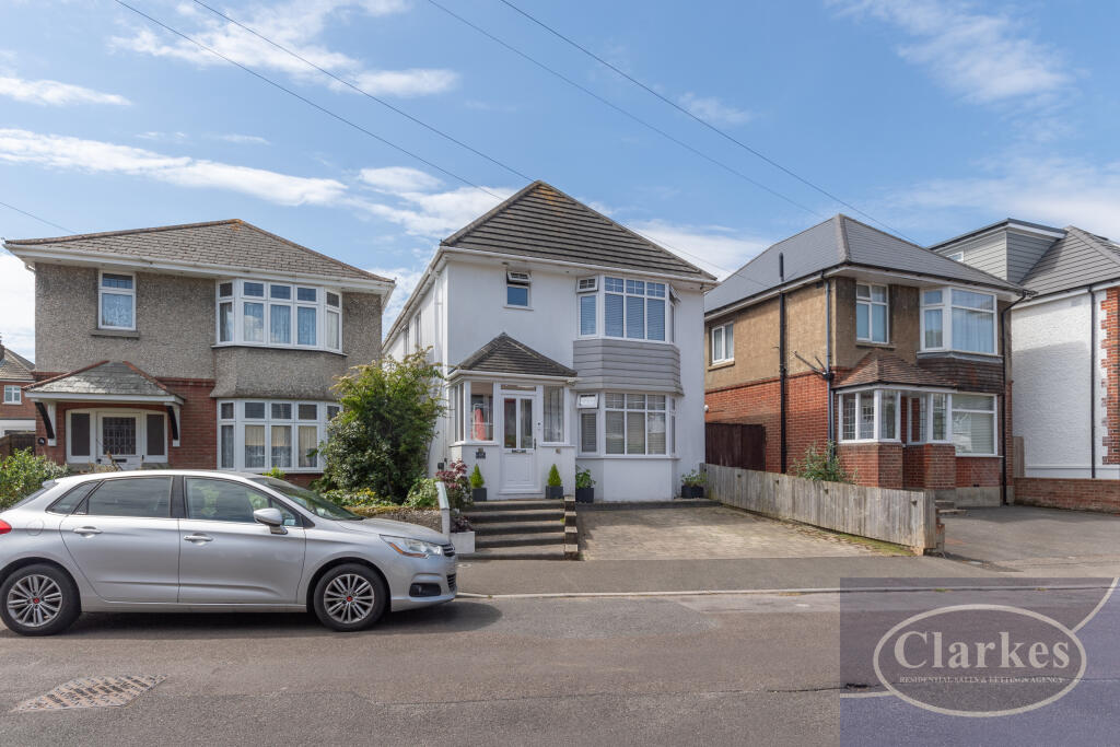 FC_038_49 KING EDWARD AVE_003