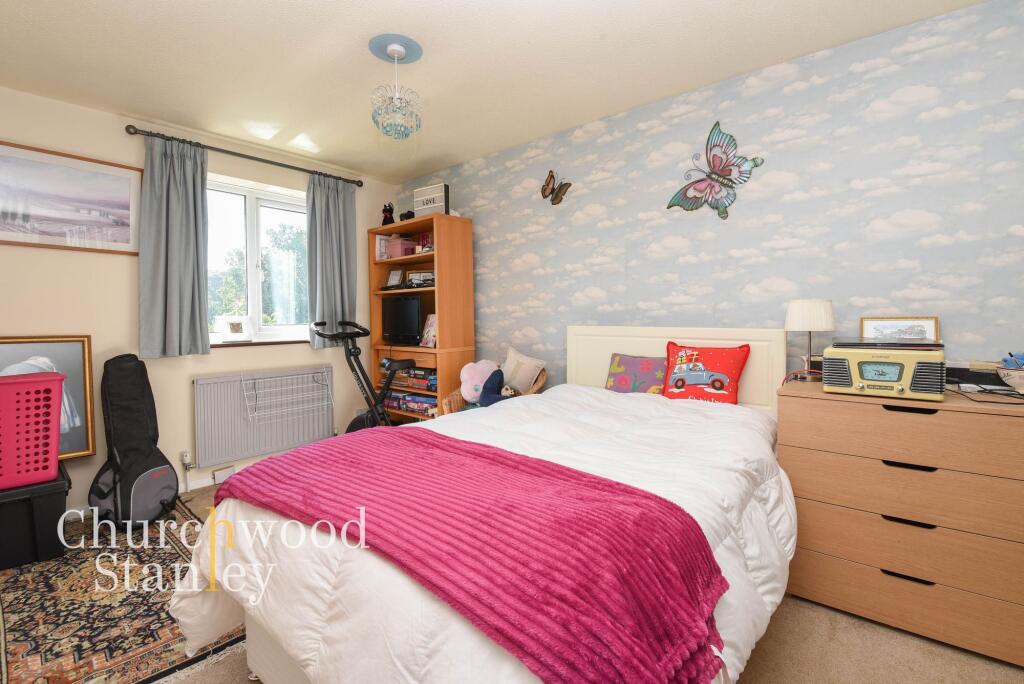 Second bedroom