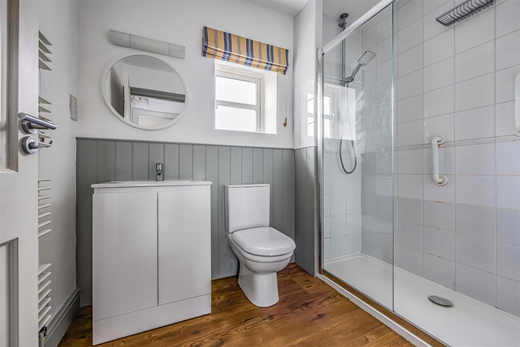 New Modern Bathroom