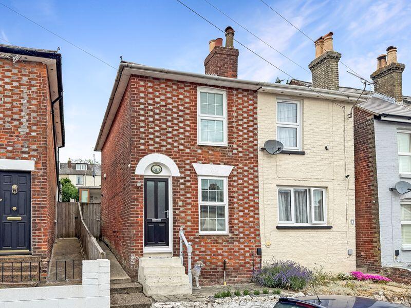 Albert Street, Cowes