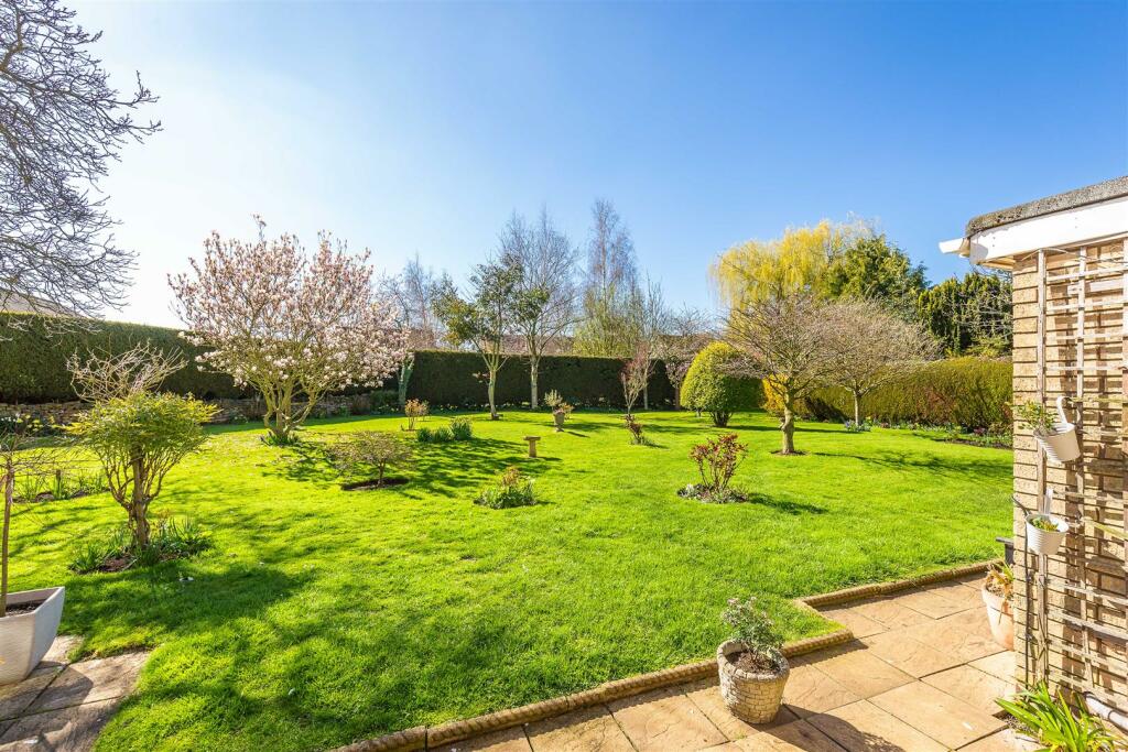 15 High Street, Scampton LN1 2SE-13.jpg