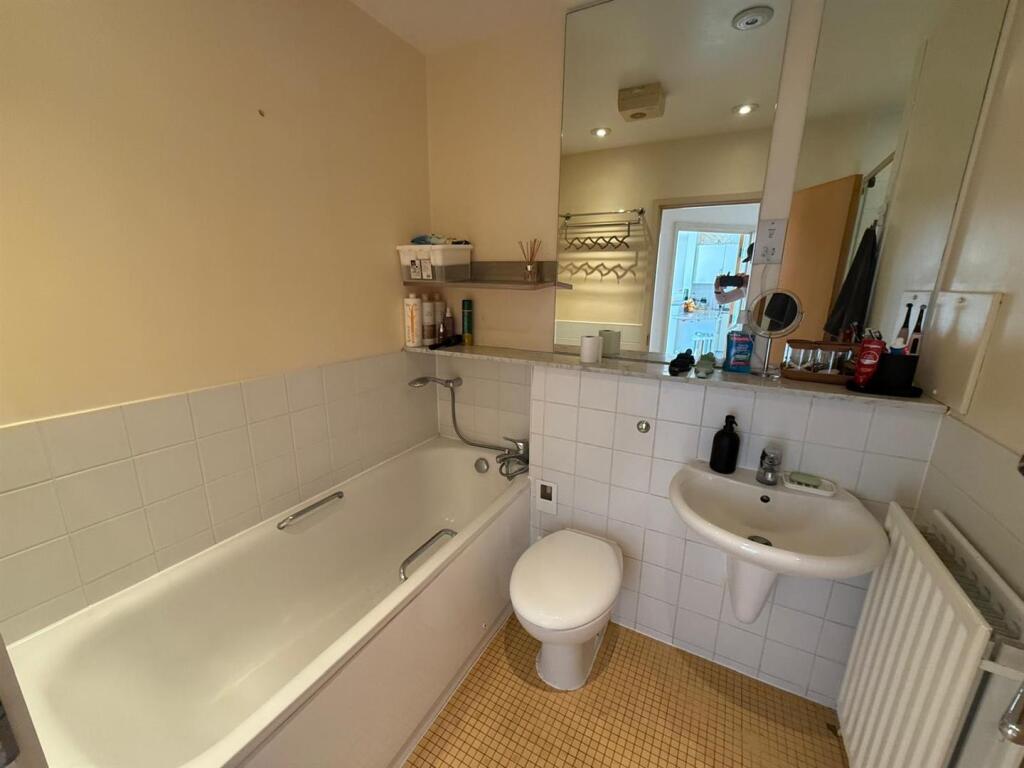 WhatsApp Image 2025-04-03 at 17.04.46_2bd4d51f.jpg