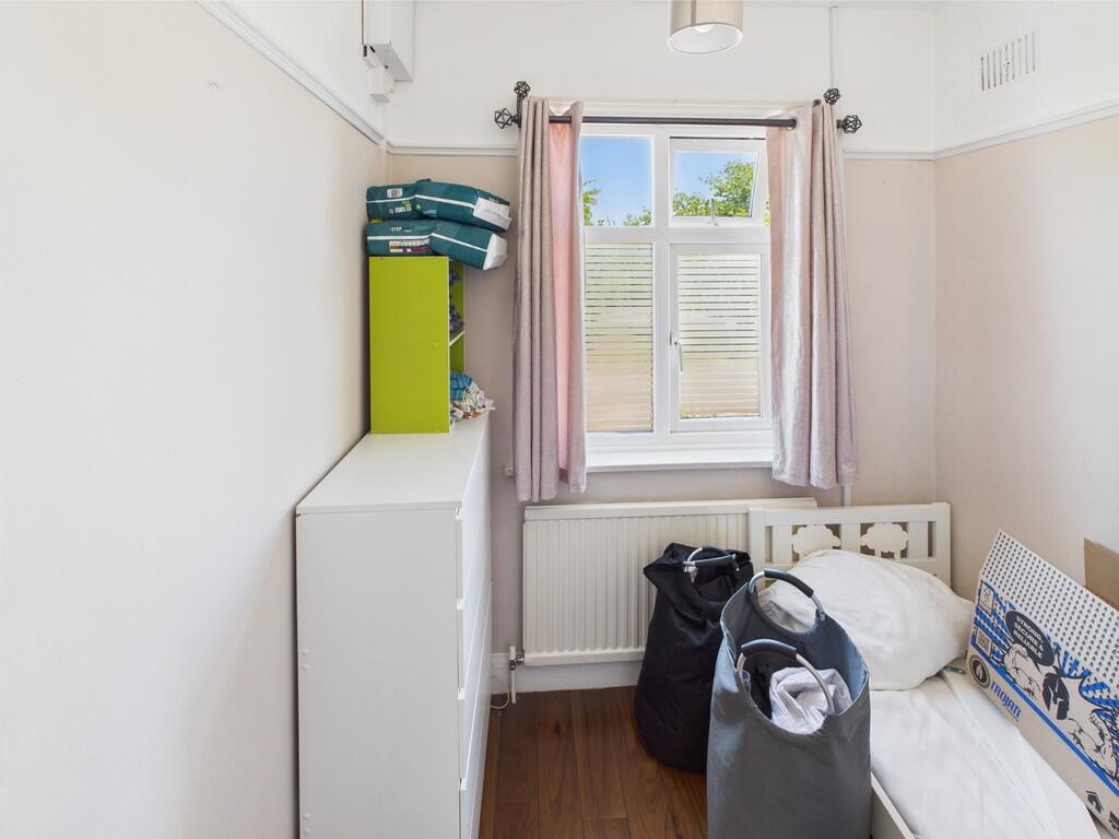 CAM04578G0-PR0012...