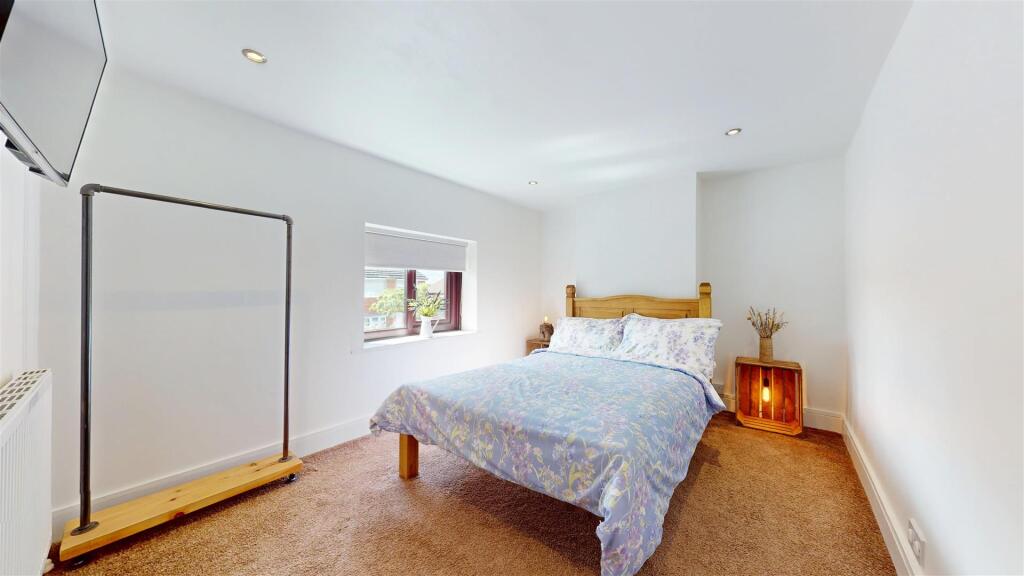 Ormskirk Road Bedroom