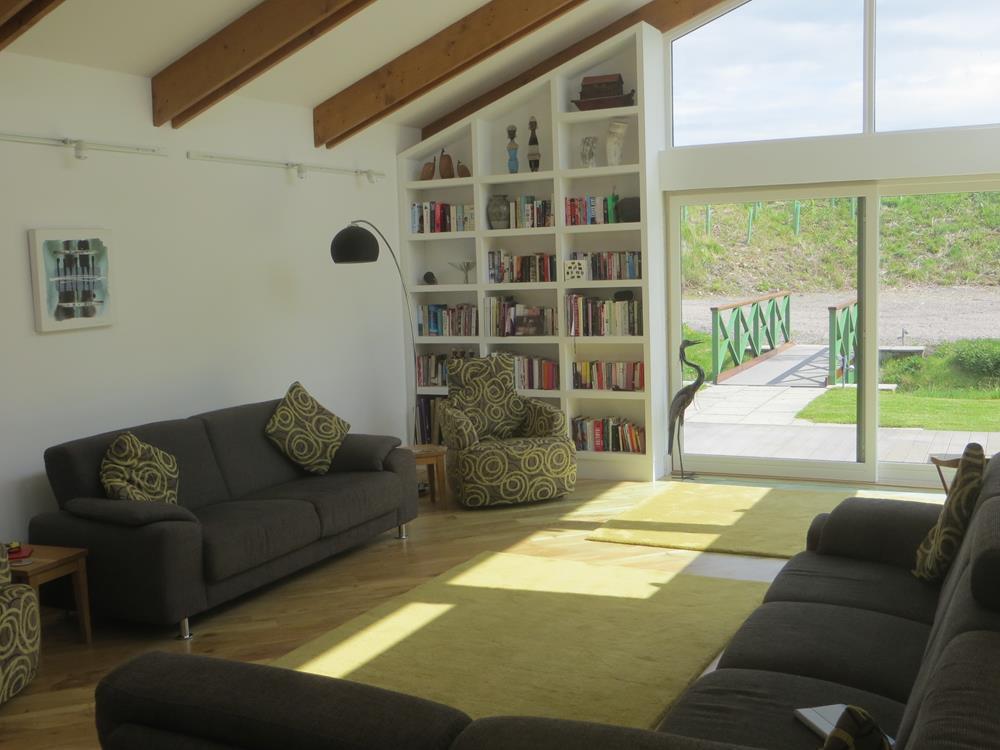 Lounge 2