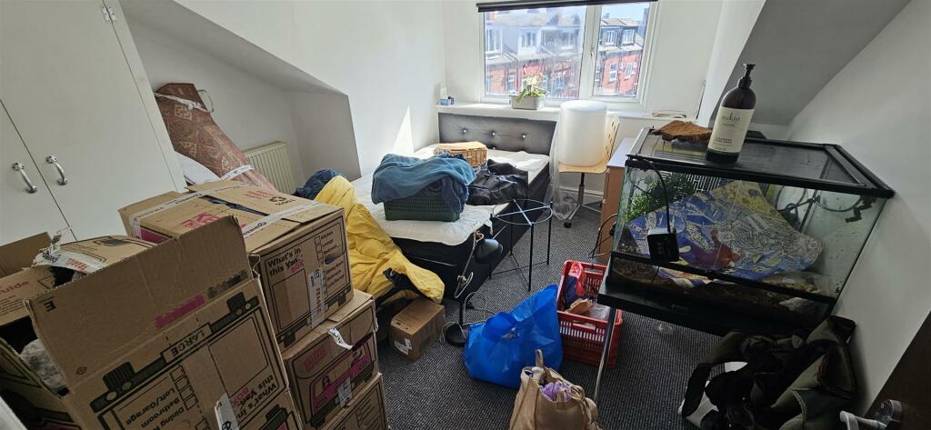 92RPR- Bedroom 4.jpg