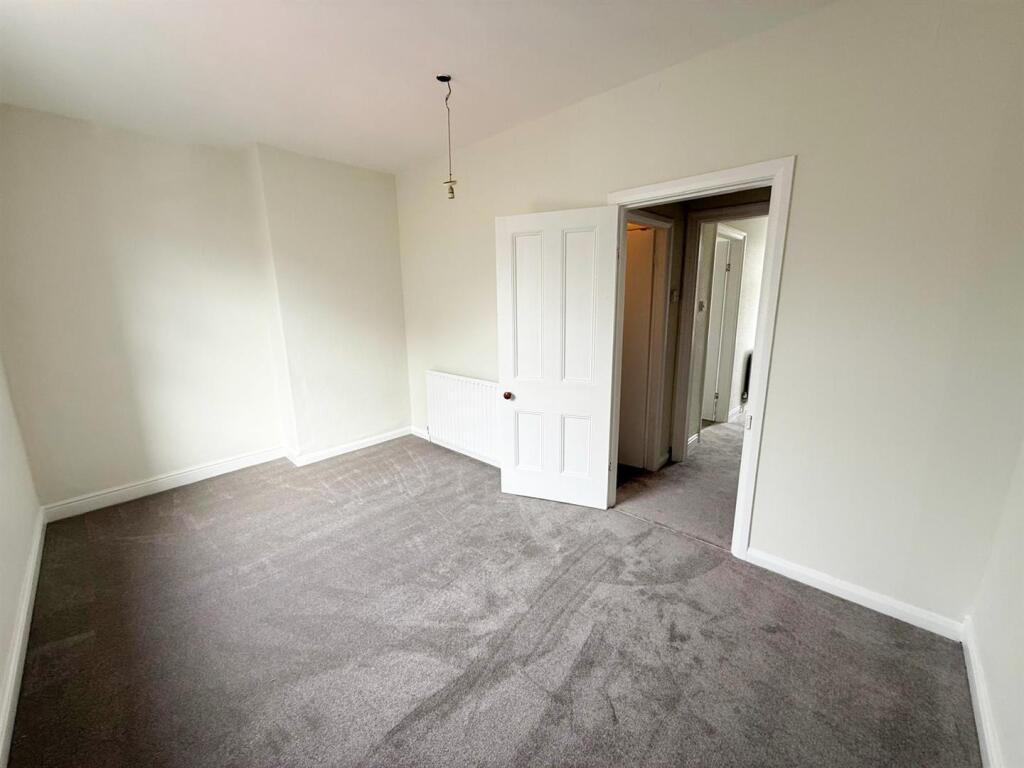 3 bed terrace, Steeton
