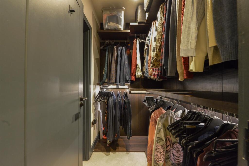 Camm House Hawkinge5.jpg