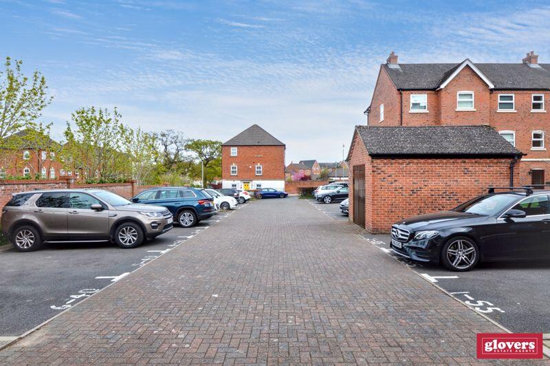 CAR PARK - ACCESSED FROM COLLINGWOOD ...