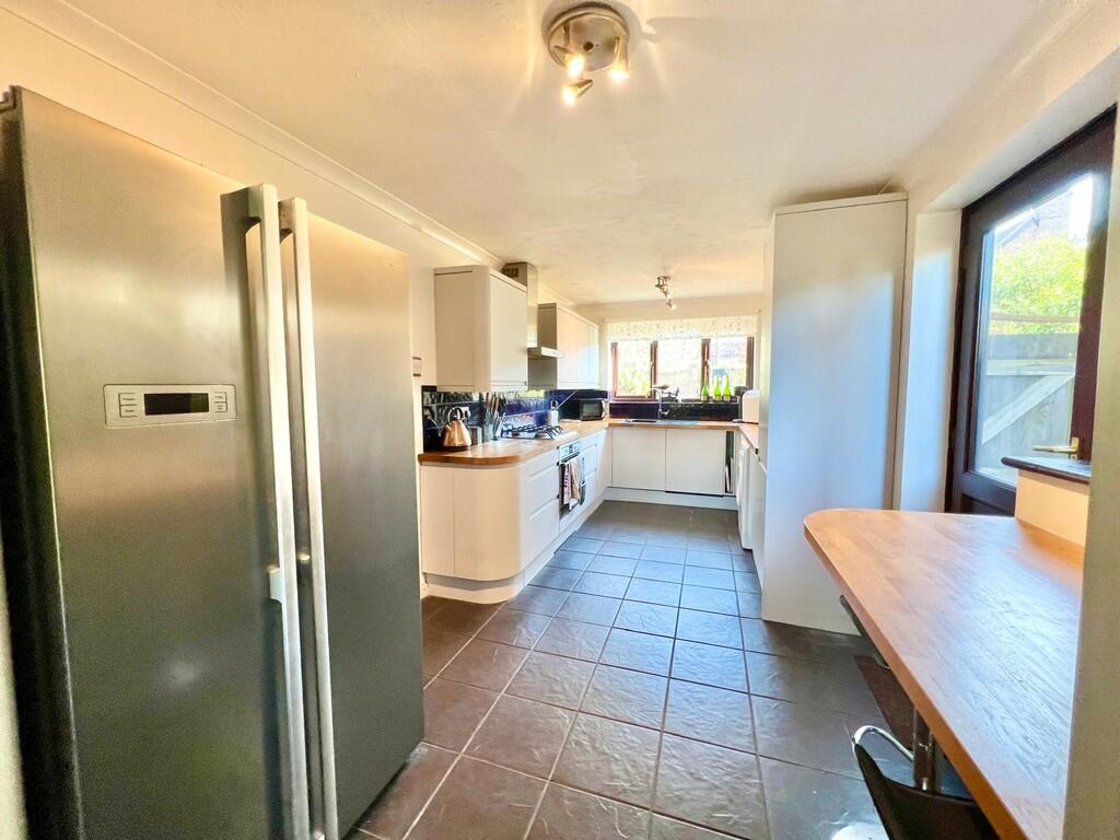 IMG-20250321-WA00...