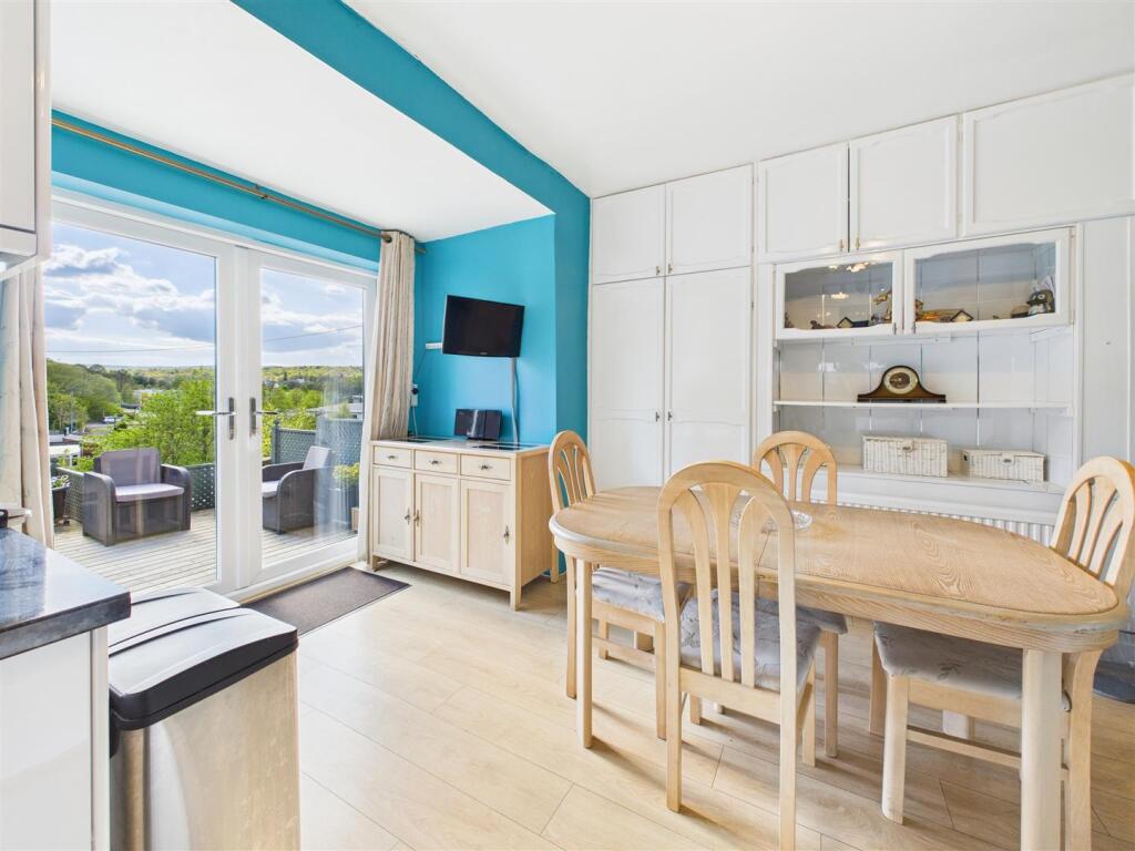 CAM04279G0-PR0093-STILL003 (1).jpg