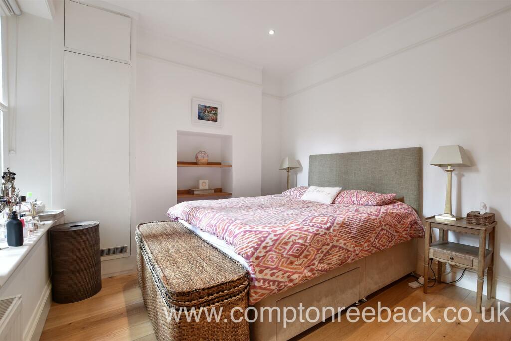 Biddulph Mansions - Bedroom Angle3.jpg