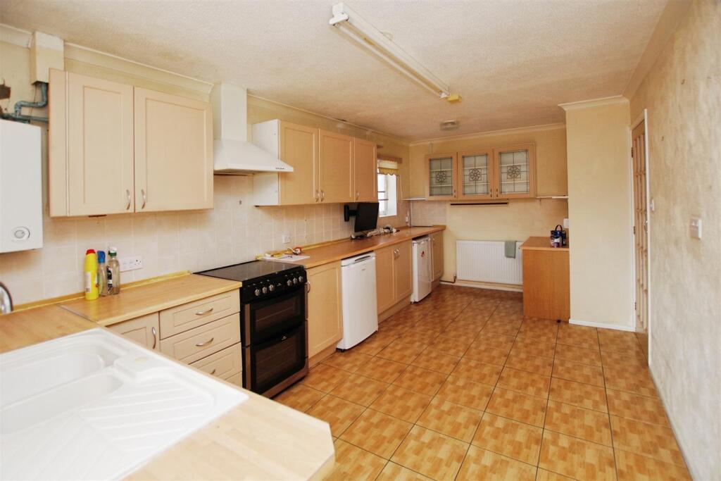 Kitchen/Breakfast