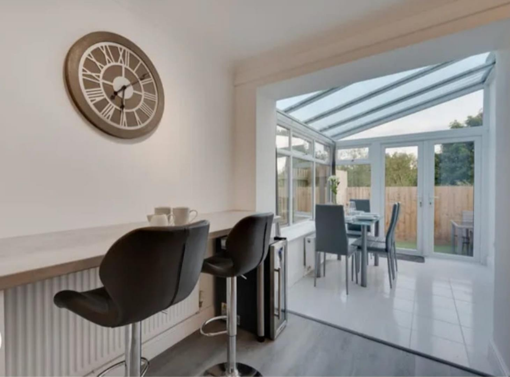 Kitchen to Conservatory