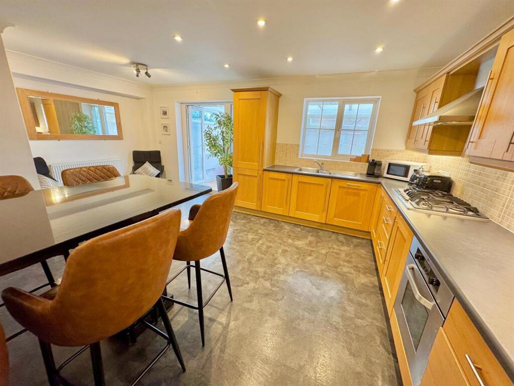 PHOTO-2025-02-05-21-04-52 (17).jpg