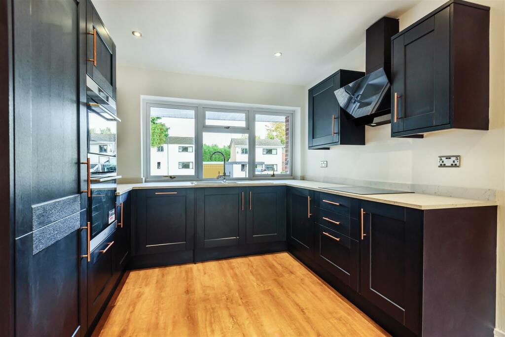 BMS0198-P-912641 (4).jpg