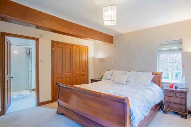 MAIN BEDROOM