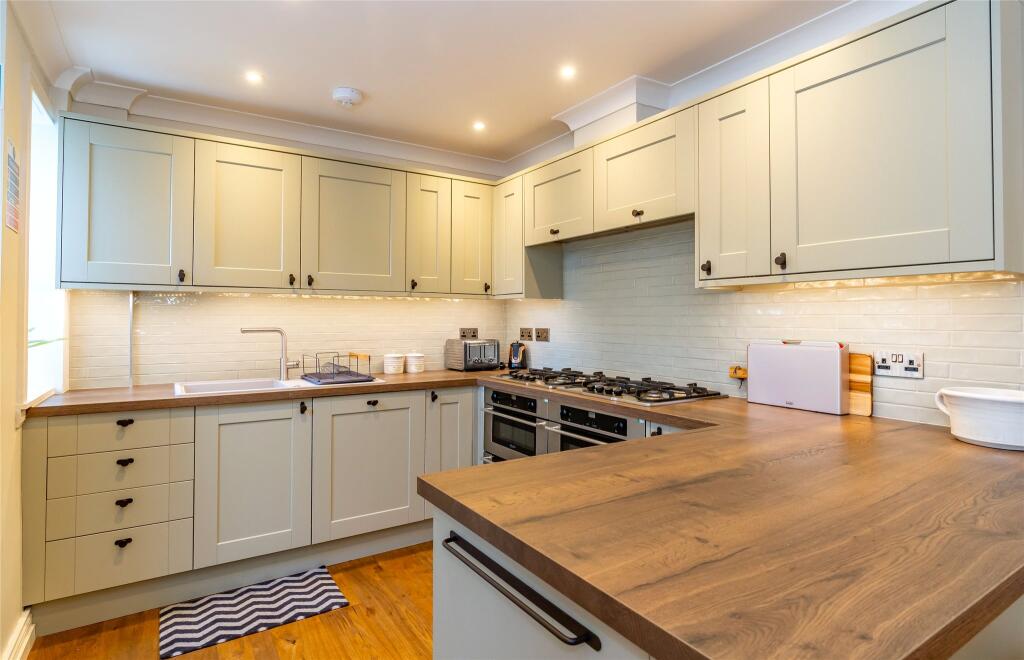 Picture No. 04