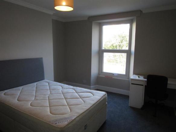 radnor bed.jpeg