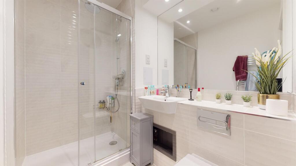 64ac558804b355a2c117df06_84f2d704b2db6519d46dc0214