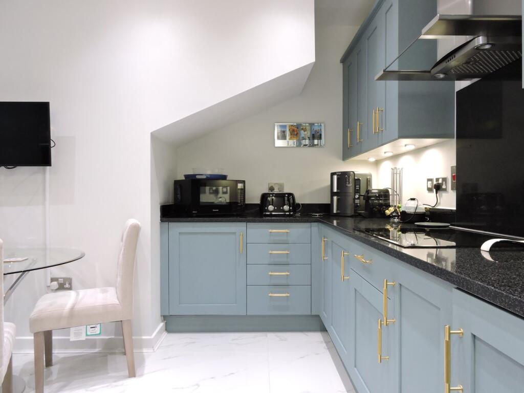 Eaton Gardens, Broxbourne, EN10