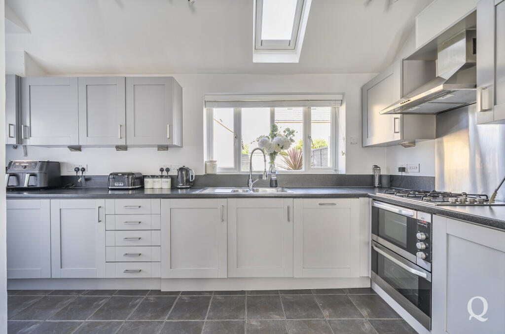 8e9572c5-6bcf-40b...