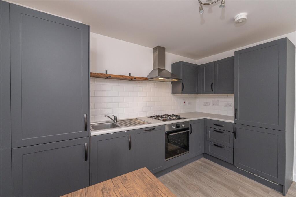 Kitchen Alt