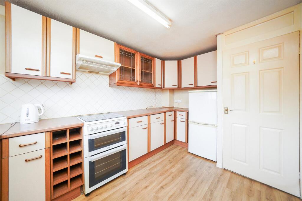 47 Stapleford Close-4_web.jpg