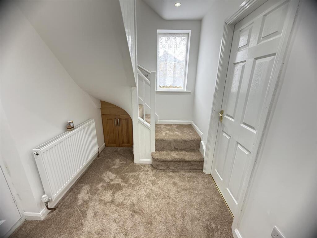 8 throneycroft -6.jpg