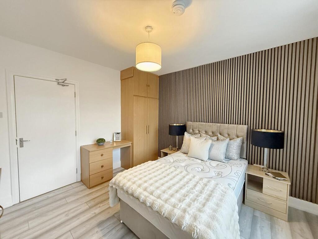 ROOM 3.jpg