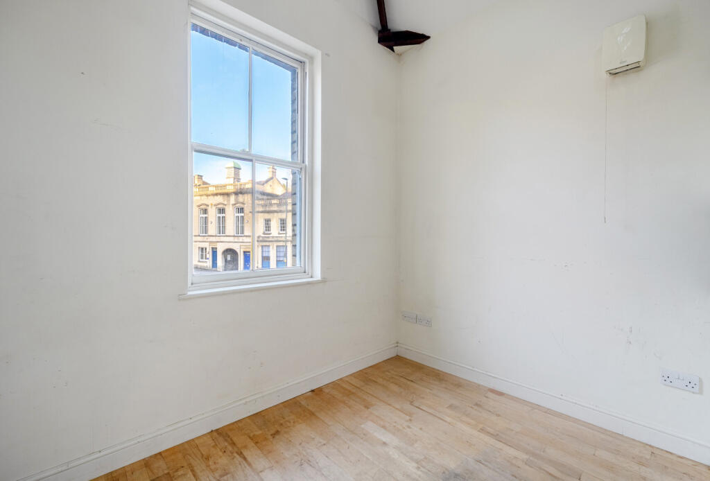 1386844-3-69306f1...