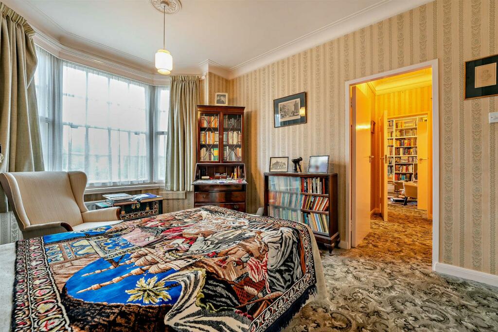 8626713-interior05-800.jpg