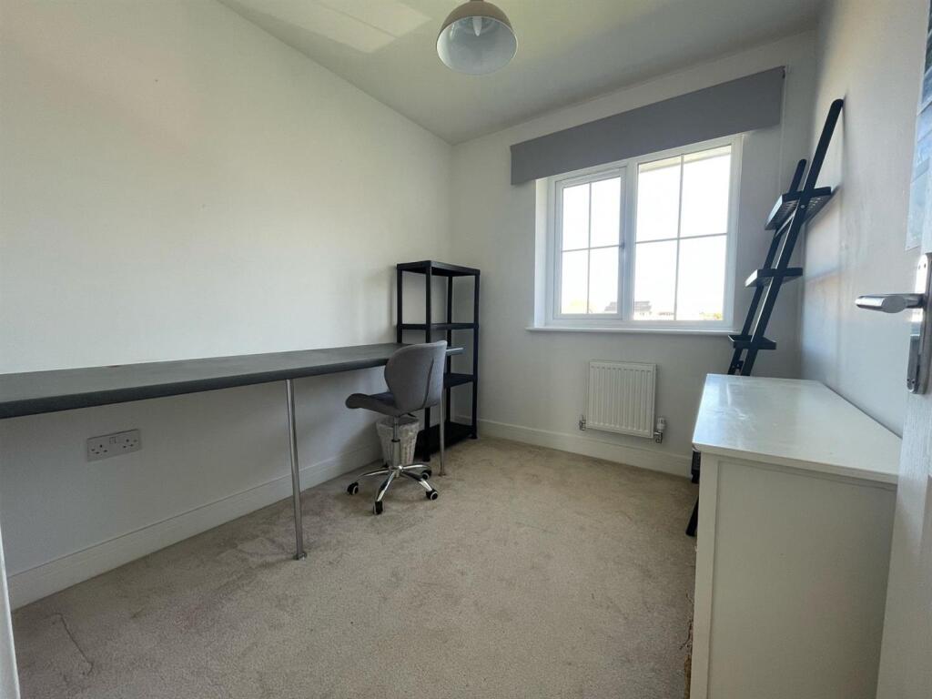 Bedrooms Three/Office
