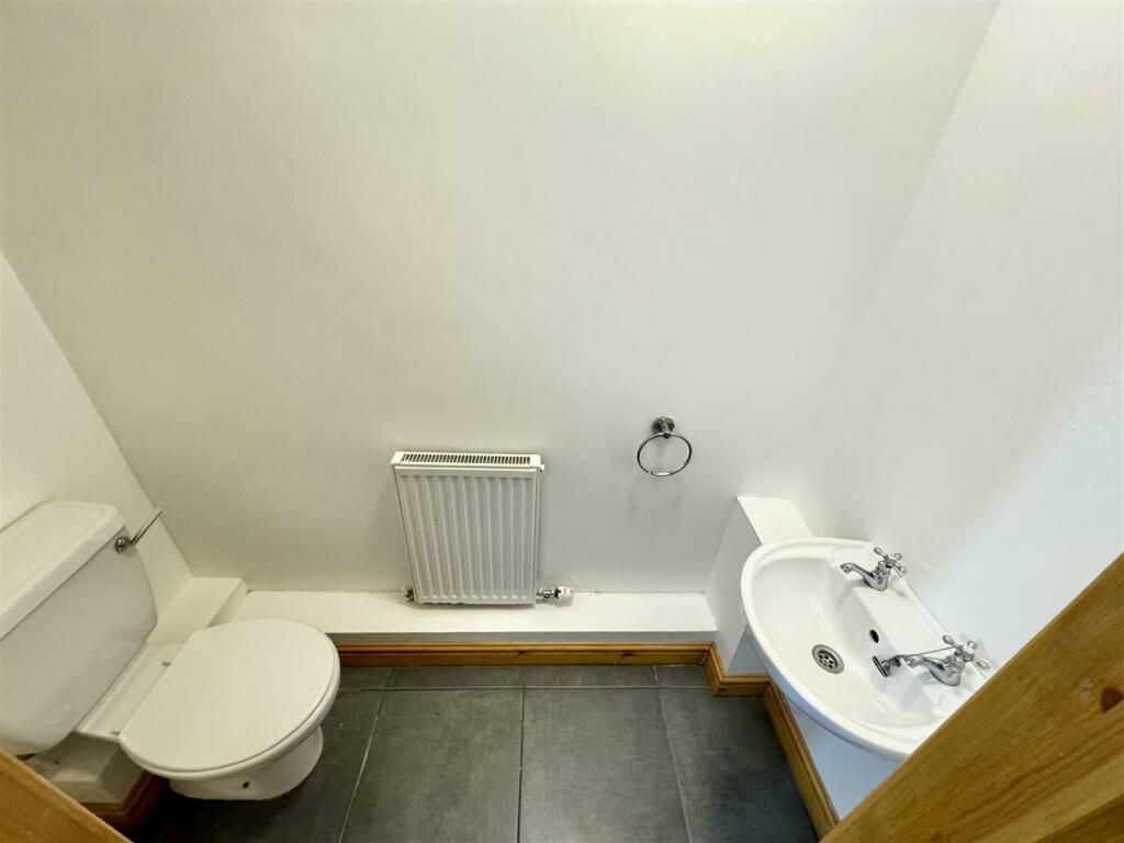 CLOAKROOM