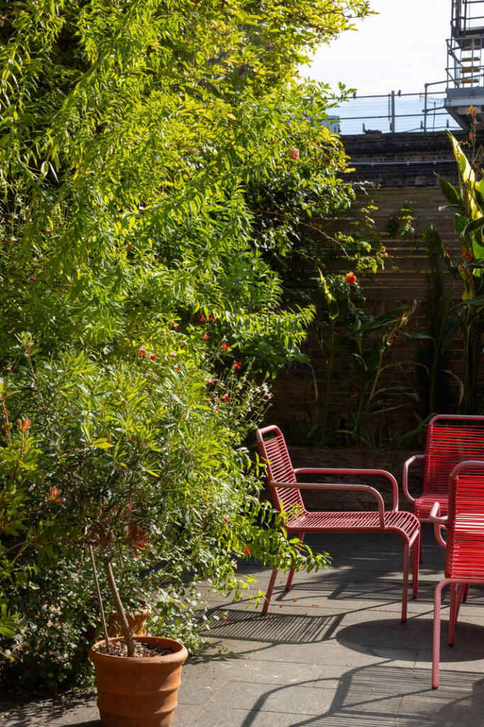 232031 - FrithvilleGardensLondon-JSouteyrat-144...