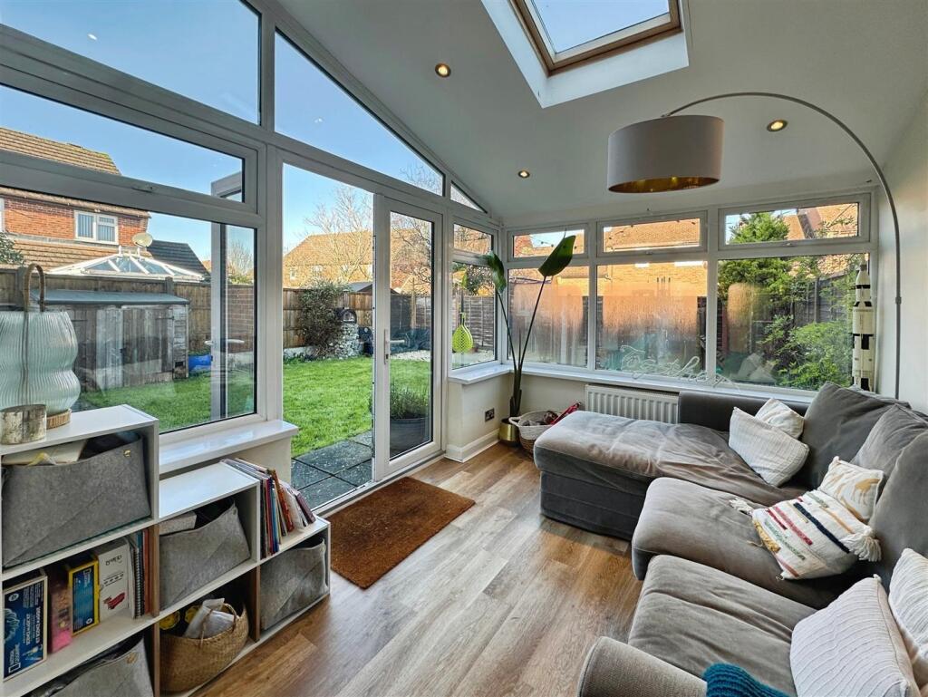 9f11c266-2-4F54-8826-FED485745596-1210-000000320ED