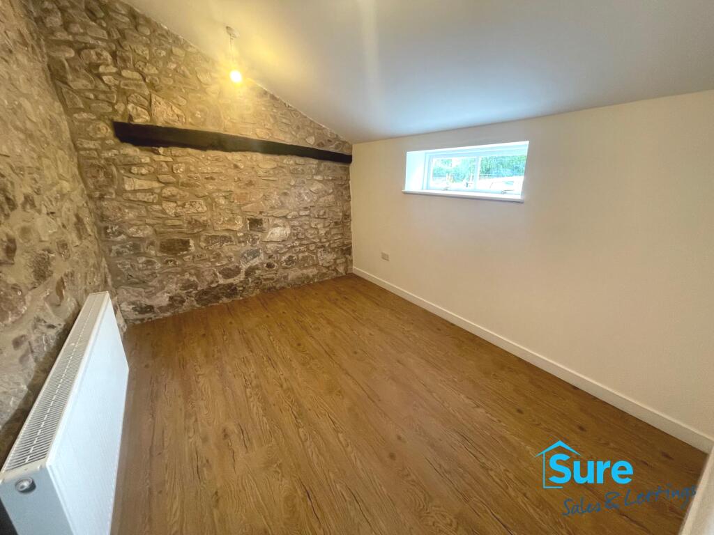 Bedroom 1 (Ground Floor)