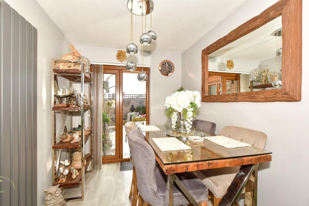 Kitchen/ Diner